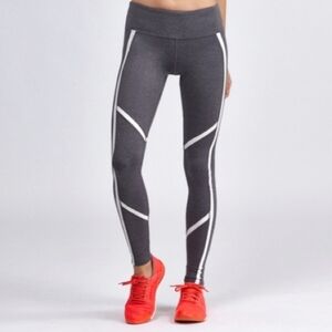 ALO Yoga Women's Talia Heathered Gray Performance Leggings - Size XS